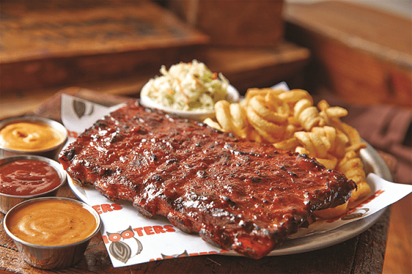 Hooters-Style Ribs Heat Up New Summer Menu